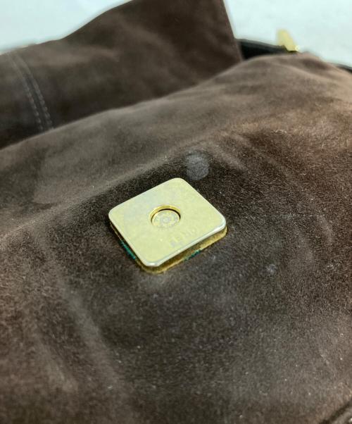 FENDI（フェンディ）FENDI (フェンディ) スエード地マンマバゲット ブラウンの古着・服飾アイテム