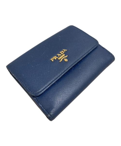PRADA（プラダ）PRADA (プラダ) サフィアーノレザー2つ折り財布 ブルーの古着・服飾アイテム