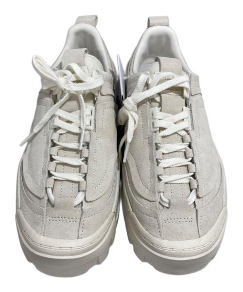 Onitsuka Tiger（オニツカタイガー）Onitsuka Tiger (オニツカタイガー) CHUNKY RUNNER LO アイボリー サイズ:27 未使用品の古着・服飾アイテム