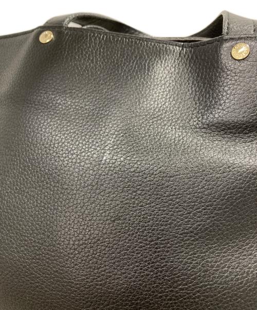 russet（ラシット）russet (ラシット) スリム2WAYトートバッグ <エンボスモノグラム> ブラックの古着・服飾アイテム
