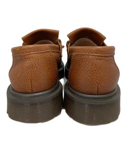 Dr.Martens（ドクターマーチン）Dr.Martens (ドクターマーチン) ADRIAN SNAFFLE ローファー ベージュ サイズ:UK3の古着・服飾アイテム
