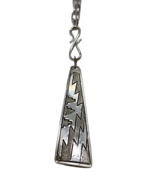 Navajo（ナバホ）NAVAJO (ナバホ) ｲﾝﾃﾞｨｱﾝｼﾞｭｴﾘｰ (インディアンジュエリー) L.TAHE作/オーバーレイプレートネックレスの古着・服飾アイテム