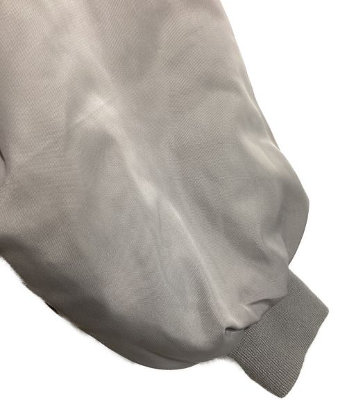 B.BALLSY（ボールジーブラザーズ）B.BALLSY (ボールジーブラザーズ) ショートレングスMA-1ジャケット グレー サイズ:Lの古着・服飾アイテム