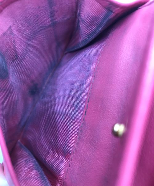 PRADA（プラダ）PRADA (プラダ) 2つ折り財布 ベージュ×ピンクの古着・服飾アイテム