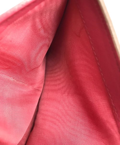 PRADA（プラダ）PRADA (プラダ) 2つ折り財布 ベージュ×ピンクの古着・服飾アイテム