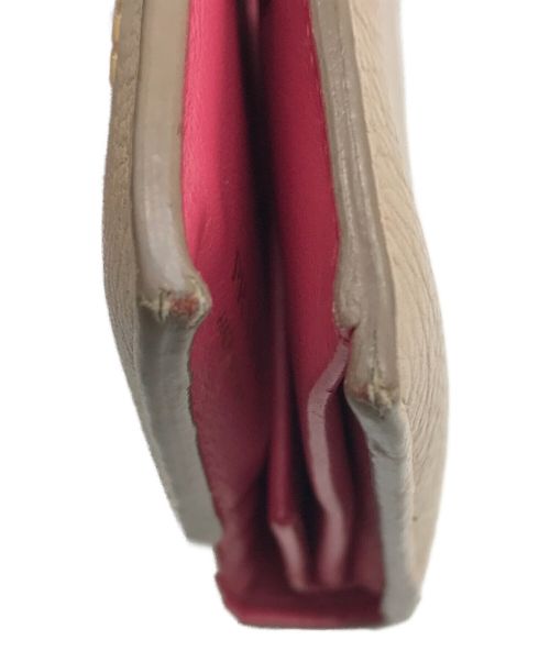 PRADA（プラダ）PRADA (プラダ) 2つ折り財布 ベージュ×ピンクの古着・服飾アイテム