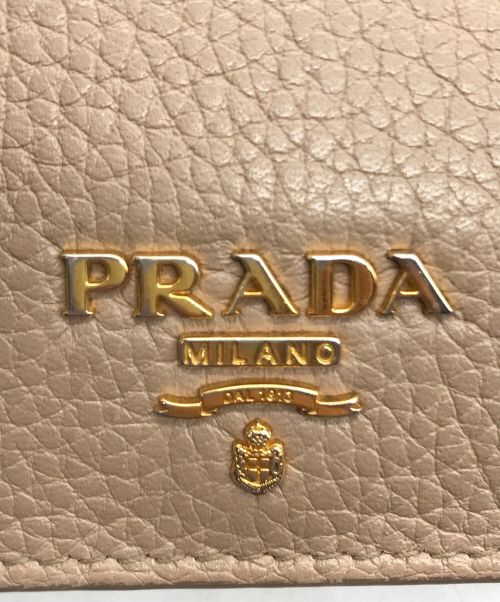 PRADA（プラダ）PRADA (プラダ) 2つ折り財布 ベージュ×ピンクの古着・服飾アイテム