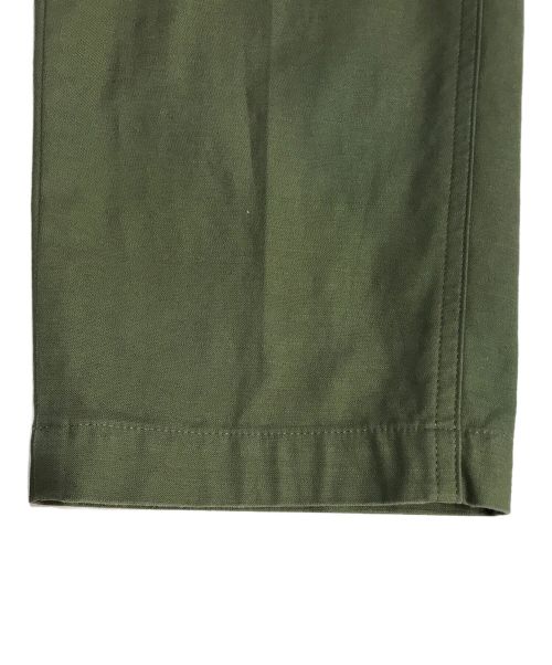 SLOW（スロウ）SLOW (スロウ) バックサテンストレッチ ベイカーパンツ オリーブ サイズ:32の古着・服飾アイテム