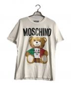 MOSCHINOモスキーノ）の古着「ロゴテディベアItalyTシャツ」｜ホワイト