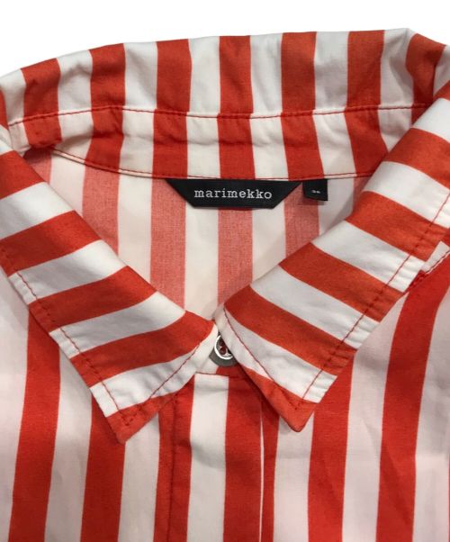 marimekko（マリメッコ）marimekko (マリメッコ) ピッコロ ヨカポイカ ストライフ シャツワンピース ホワイト×レッド サイズ:36の古着・服飾アイテム
