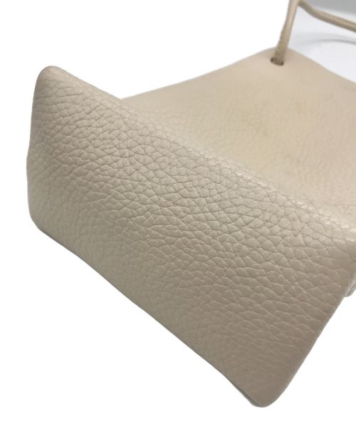 Aeta（アエタ）AETA (アエタ) カウレザーショルダートートバッグXS アイボリーの古着・服飾アイテム