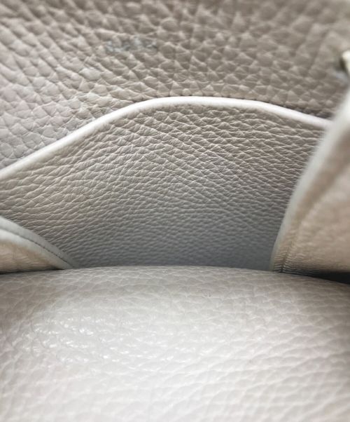 Aeta（アエタ）AETA (アエタ) カウレザーショルダートートバッグXS アイボリーの古着・服飾アイテム