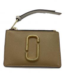 MARC JACOBS（マークジェイコブス）の古着「ザ スナップショット トップ ジップ マルチ ウォレット」