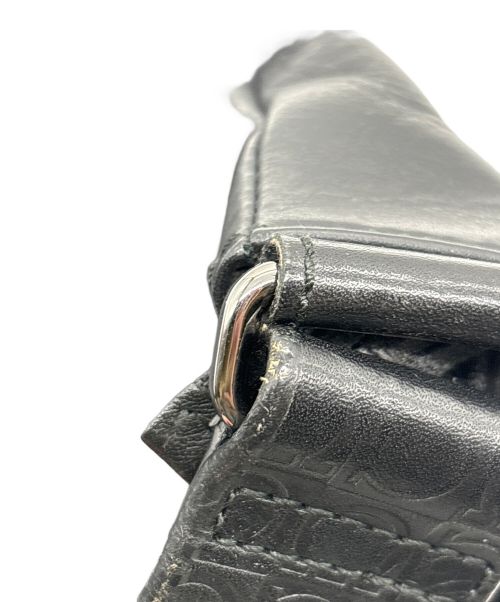 Salvatore Ferragamo（サルヴァトーレ フェラガモ）Salvatore Ferragamo (サルヴァトーレ フェラガモ) レザーショルダーバッグ ブラックの古着・服飾アイテム