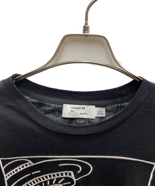 COACH（コーチ）COACH (コーチ) Disney (ディズニー) Keith Haring (キースヘリング) コラボ刺繍Tシャツ ブラック サイズ:Mの古着・服飾アイテム