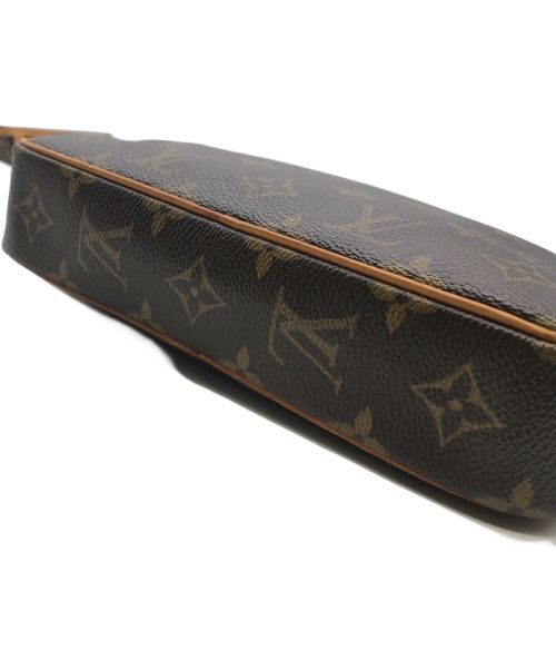 LOUIS VUITTON（ルイ ヴィトン）LOUIS VUITTON (ルイ ヴィトン) ショルダーポーチ ブラウンの古着・服飾アイテム
