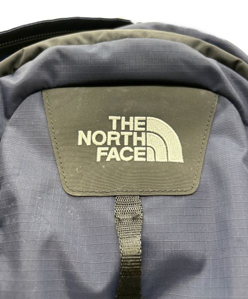 THE NORTH FACE（ザ ノース フェイス）THE NORTH FACE (ザ ノース フェイス) HOT SHOTバックパック ネイビー×ブラックの古着・服飾アイテム