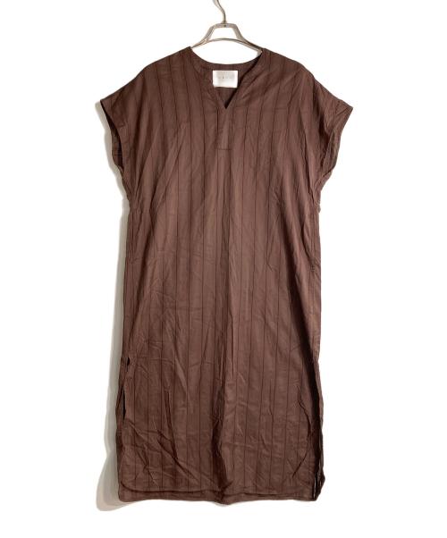 KECH LeS ESSENTIELS（ケッシュルエッセンシャル）KECH LeS ESSENTIELS (ケッシュルエッセンシャル) SHORTSLEEVE DRESS ブラウン サイズ:表記なしの古着・服飾アイテム