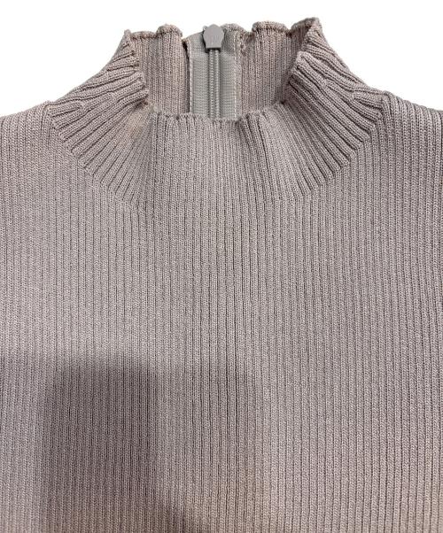 MERCURY DUO（マーキュリーデュオ）MERCURY DUO (マーキュリーデュオ) フラワーニットドッキングワンピース ピンクベージュ サイズ:Sの古着・服飾アイテム