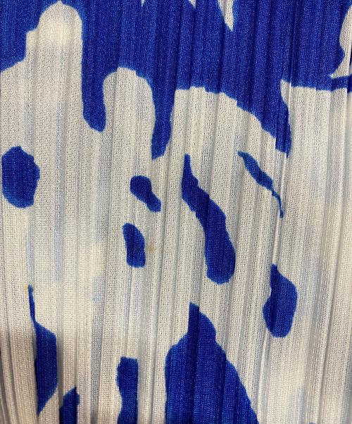 PLEATS PLEASE（プリーツプリーズ）PLEATS PLEASE (プリーツプリーズ) 半袖プリーツシャツ ブルー×ホワイト サイズ:Lの古着・服飾アイテム