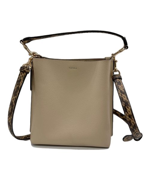 COACH（コーチ）COACH (コーチ) モリー バケット バッグ 22 ベージュの古着・服飾アイテム