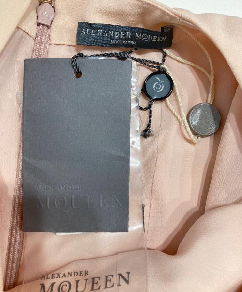 ALEXANDER McQUEEN（アレキサンダーマックイーン）ALEXANDER McQUEEN (アレキサンダーマックイーン) シルクワンピース ピンク サイズ:40の古着・服飾アイテム