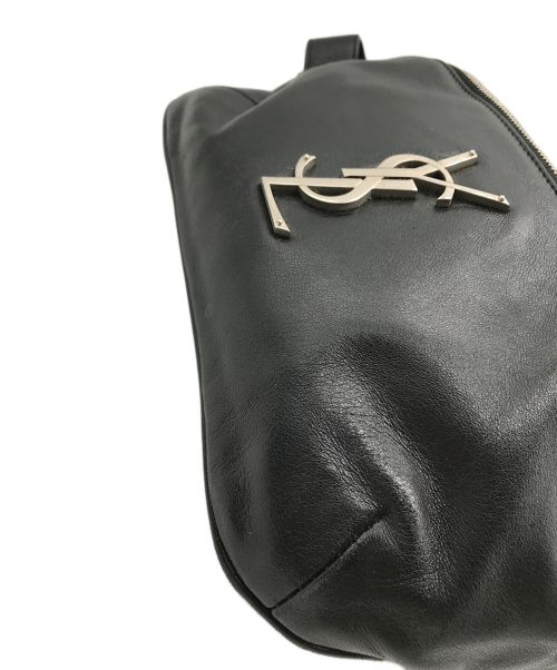 Saint Laurent Paris（サンローランパリ）Saint Laurent Paris (サンローランパリ) クラシックモノグラム ベルトバッグの古着・服飾アイテム