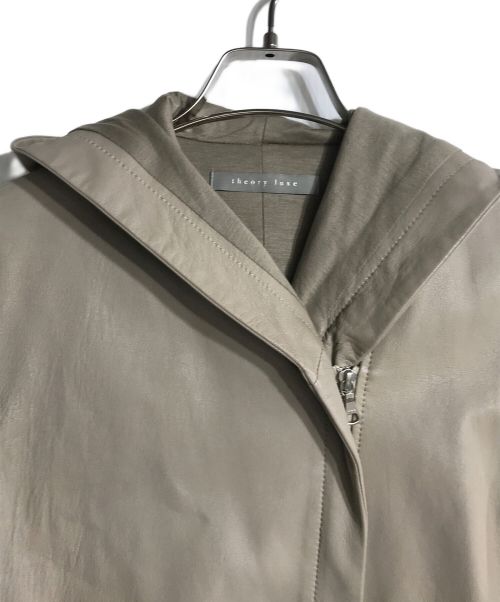 theory luxe（セオリーリュクス）theory luxe (セオリーリュクス) HOODED レザージャケット ベージュ サイズ:40の古着・服飾アイテム