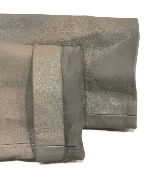 theory luxe（セオリーリュクス）theory luxe (セオリーリュクス) HOODED レザージャケット ベージュ サイズ:40の古着・服飾アイテム
