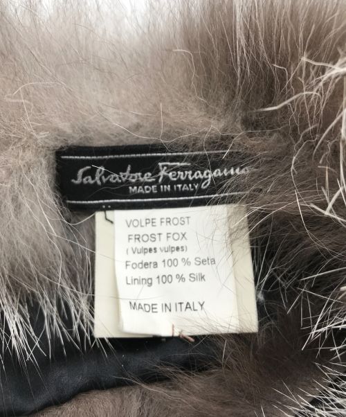 Salvatore Ferragamo（サルヴァトーレ フェラガモ）Salvatore Ferragamo (サルヴァトーレ フェラガモ) ガンチーニフォックスファーティペットの古着・服飾アイテム