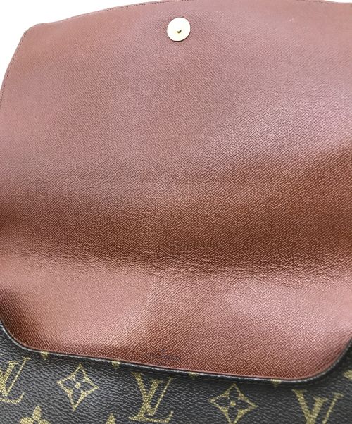 LOUIS VUITTON（ルイ ヴィトン）LOUIS VUITTON (ルイ ヴィトン) ショルダーバッグ ブラウンの古着・服飾アイテム