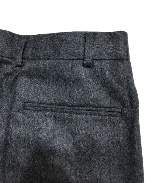 NEAT（ニート）NEAT (ニート) BROOKS BROTHERS (ブルックスブラザーズ) UNITED ARROWS & SONS (ユナイテッドアローズ アンド サンズ) 別注2タックパンツ グレー サイズ:36の古着・服飾アイテム