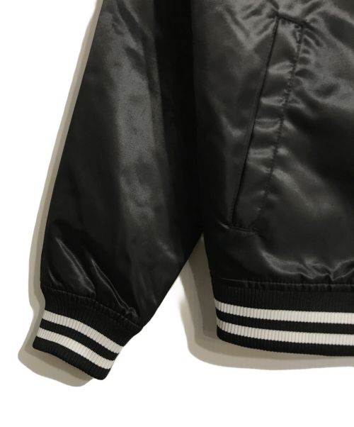 Fanatics（ファナティクス）Fanatics (ファナティクス) シカゴ ホワイトソックス サテン スタジャン ブラック サイズ:MEDIUMの古着・服飾アイテム