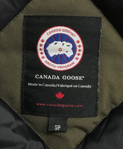 CANADA GOOSE（カナダグース）CANADA GOOSE (カナダグース) VICTORIA PARKA/ダウンジャケット オリーブ サイズ:Sの古着・服飾アイテム