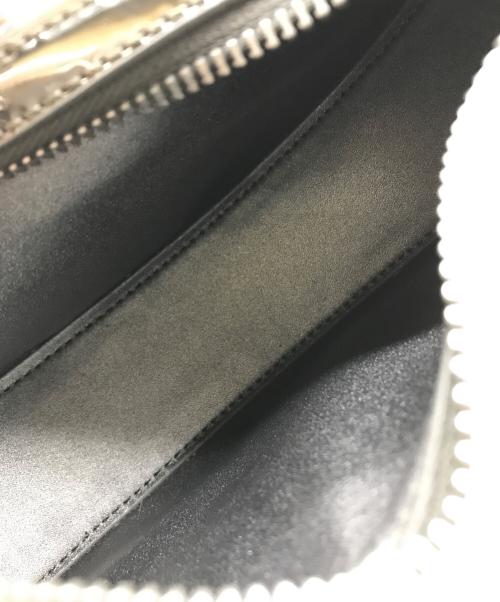 CHARLES & KEITH（チャールズアンドキース）CHARLES & KEITH (チャールズ＆キース) トライアングルベルトショルダーバッグ シルバーの古着・服飾アイテム