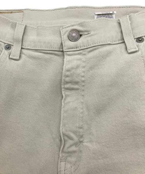 LEVI'S（リーバイス）LEVI'S (リーバイス) 550デニムパンツ アイボリー サイズ:Mの古着・服飾アイテム