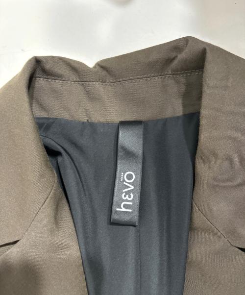 HEVO（イーヴォ）HEVO (イーヴォ) TOMORROW LAND (トゥモローランド) BRINDISI ウールコットンツイル ダブルブレストベルテッドコート オリーブ サイズ:46の古着・服飾アイテム