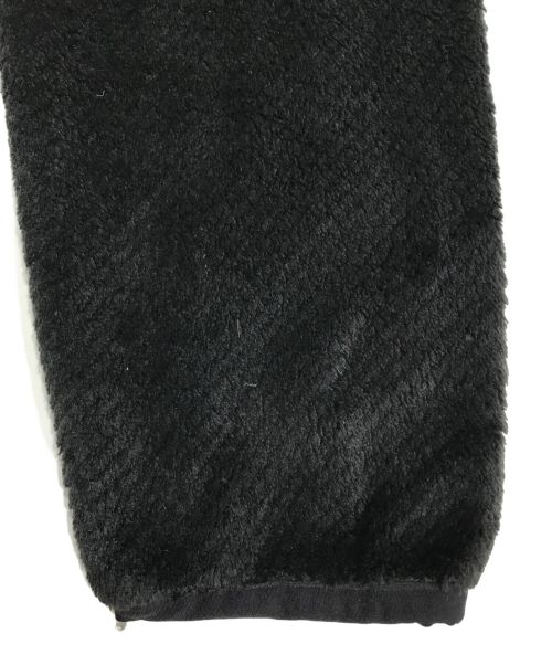 Patagonia（パタゴニア）Patagonia (パタゴニア) FA23 リツールハイブリッドフーディ ブラック サイズ:XS 未使用品の古着・服飾アイテム