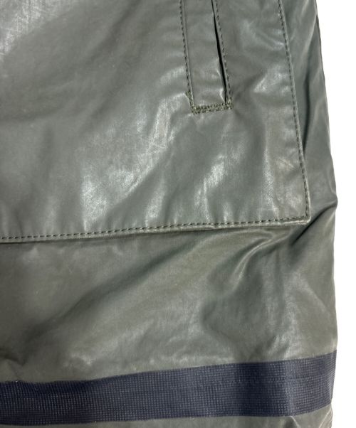pretty green（プリティーグリーン）Pretty Green (プリティーグリーン) ラバーコーティング裏ボアジャケット カーキ サイズ:4の古着・服飾アイテム