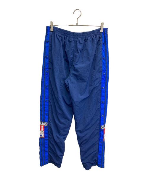 adidas（アディダス）adidas (アディダス) パフォーマンスロゴ90’Sナイロンパンツ ブルー サイズ:Lの古着・服飾アイテム