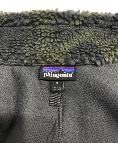 Patagonia（パタゴニア）Patagonia (パタゴニア) FA24 Classic Retro-X Jacket グリーン×グレー サイズ:Sの古着・服飾アイテム