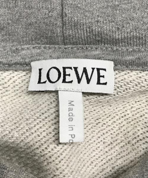 LOEWE（ロエベ）LOEWE (ロエベ) レザーロゴパッチリラックスフィット フーディー グレー サイズ:Mの古着・服飾アイテム