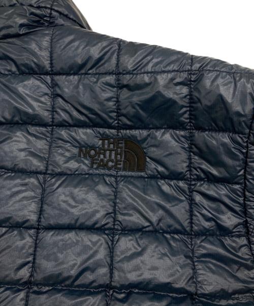THE NORTH FACE（ザ ノース フェイス）THE NORTH FACE (ザ ノース フェイス) レッドポイントライトジャケット/ダウンジャケット ネイビー サイズ:Lの古着・服飾アイテム