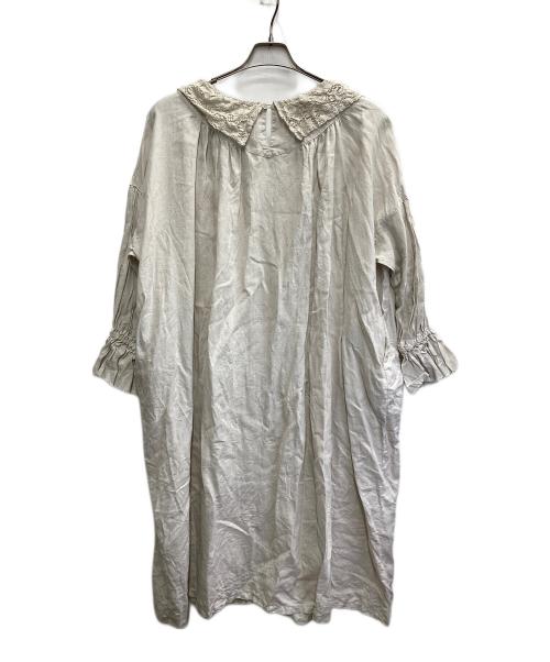 nest Robe（ネストローブ）nest Robe (ネストローブ) レースカラー2wayスモックワンピース アイボリー サイズ:FREEの古着・服飾アイテム