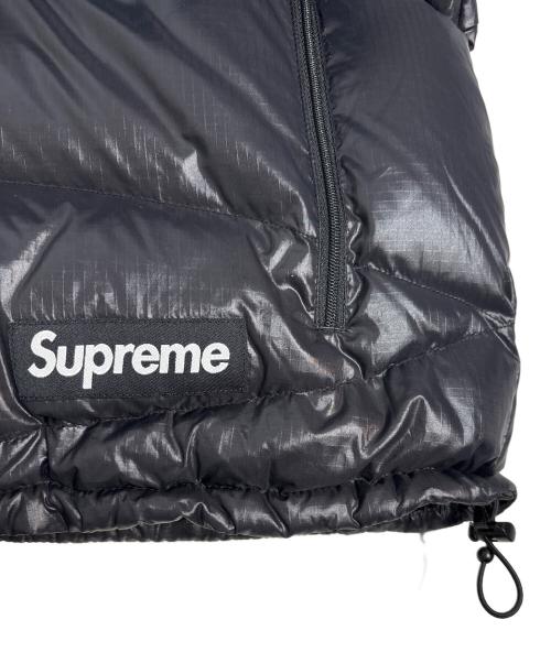 SUPREME（シュプリーム）Supreme (シュプリーム) 22AW Reversible Featherweight Down Puffer Jacket ブラック サイズ:Mの古着・服飾アイテム