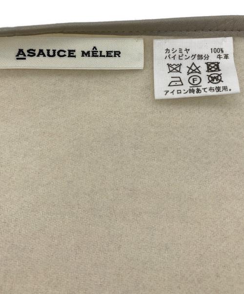 ASAUCE MELER（アソースメレ）ASAUCE MELER (アソースメレ) パイピングカシミヤマフラー アイボリーの古着・服飾アイテム