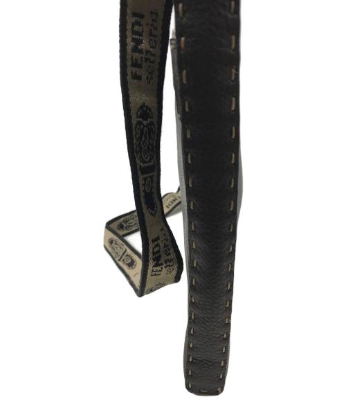 FENDI（フェンディ）FENDI (フェンディ) セレリアショルダーバッグ ブラウンの古着・服飾アイテム