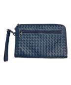 BOTTEGA VENETAボッテガベネタ）の古着「イントレチャート クラッチバック」｜ネイビー