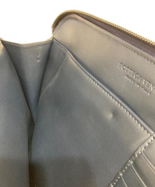 BOTTEGA VENETA（ボッテガベネタ）BOTTEGA VENETA (ボッテガベネタ) イントレチャート クラッチバック ネイビーの古着・服飾アイテム