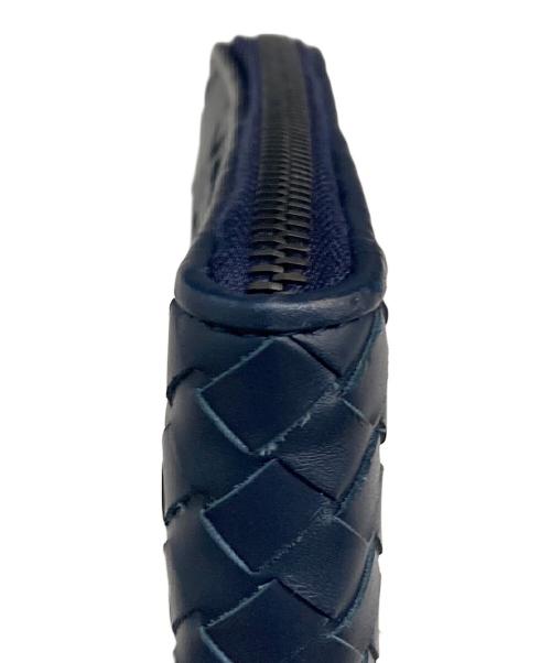 BOTTEGA VENETA（ボッテガベネタ）BOTTEGA VENETA (ボッテガベネタ) イントレチャート クラッチバック ネイビーの古着・服飾アイテム